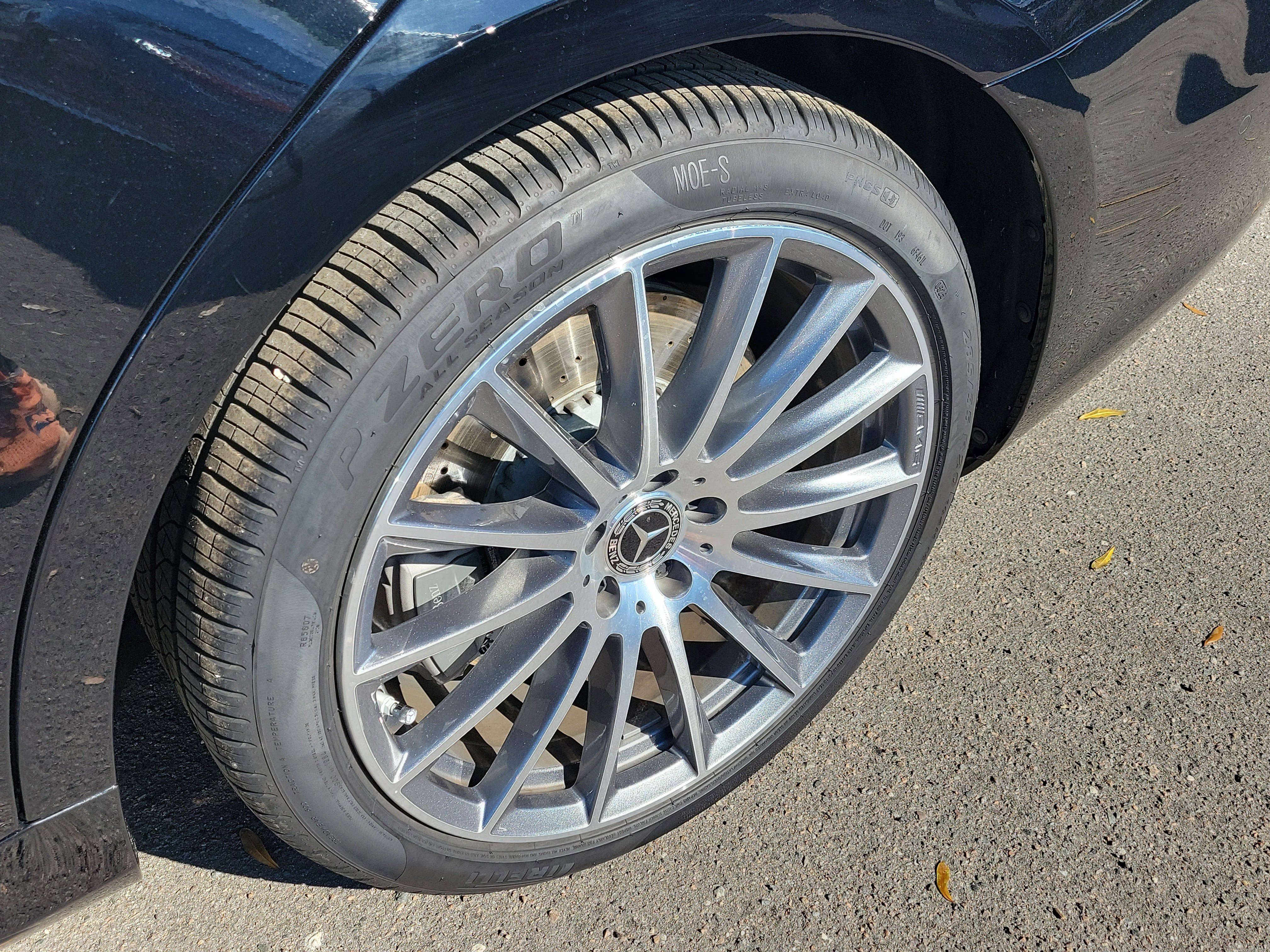 Certified 2025 Mercedes-Benz S 580 4MATIC Sedan image 5