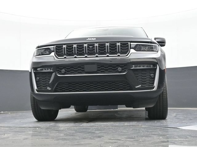 Used 2026 Jeep Grand Cherokee Limited w/ Luxury Tech Group II AWD/4WD image 57