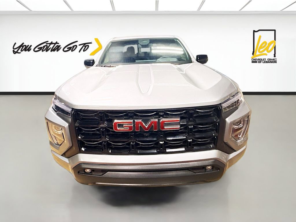 Used 2024 GMC Canyon Elevation w/ Elevation Premium Package image 2
