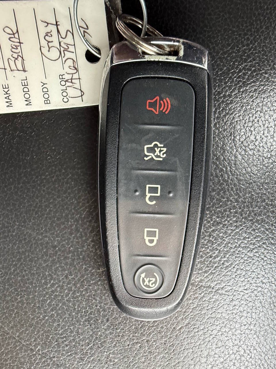 Used 2016 Ford Escape Titanium AWD/4WD image 41