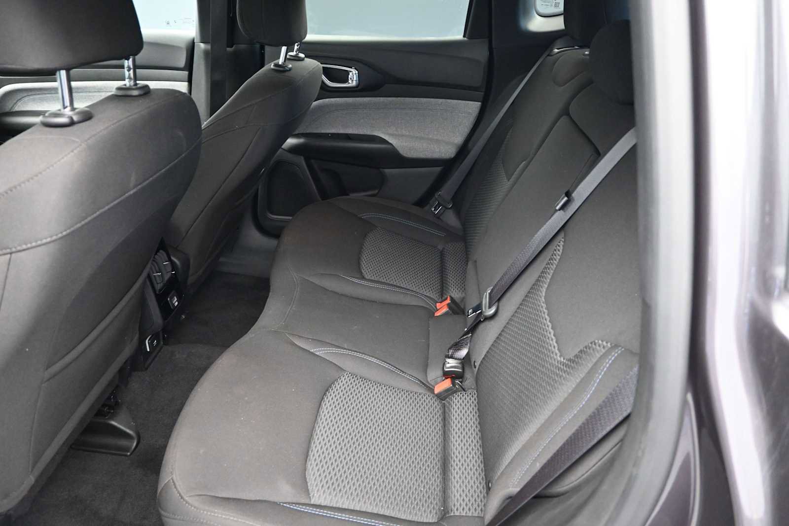 Used 2024 Jeep Compass Sport AWD/4WD image 20