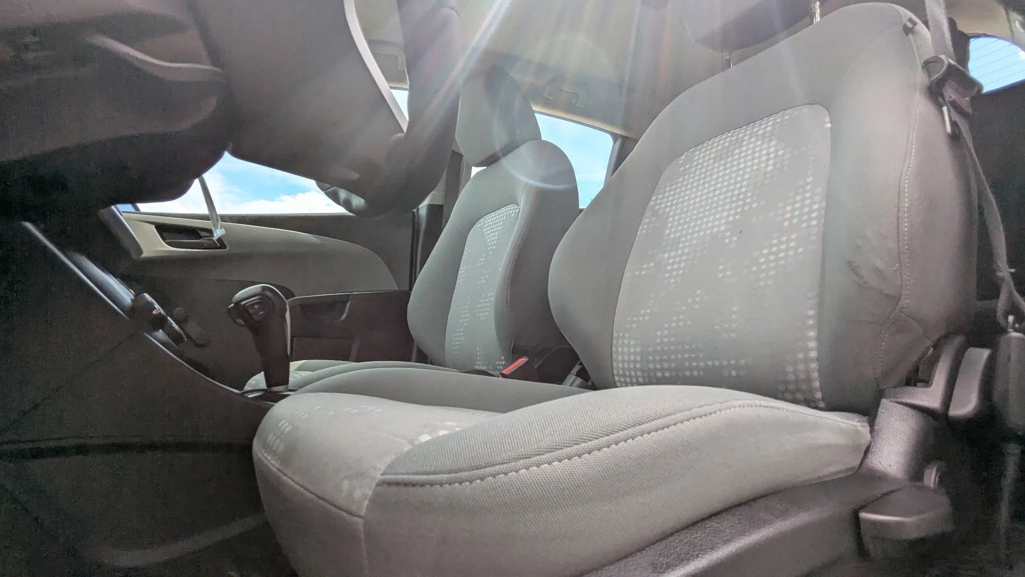 Used 2017 Chevrolet Sonic LT FWD image 9