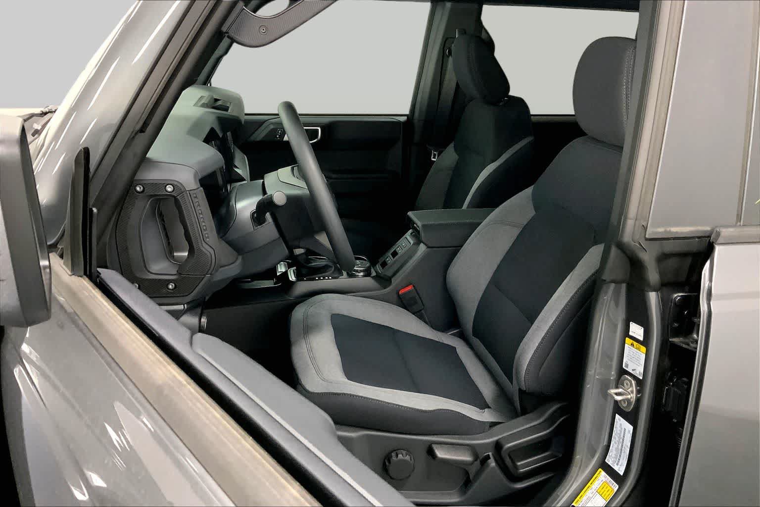 New 2026 Ford Bronco 4-Door AWD/4WD image 8