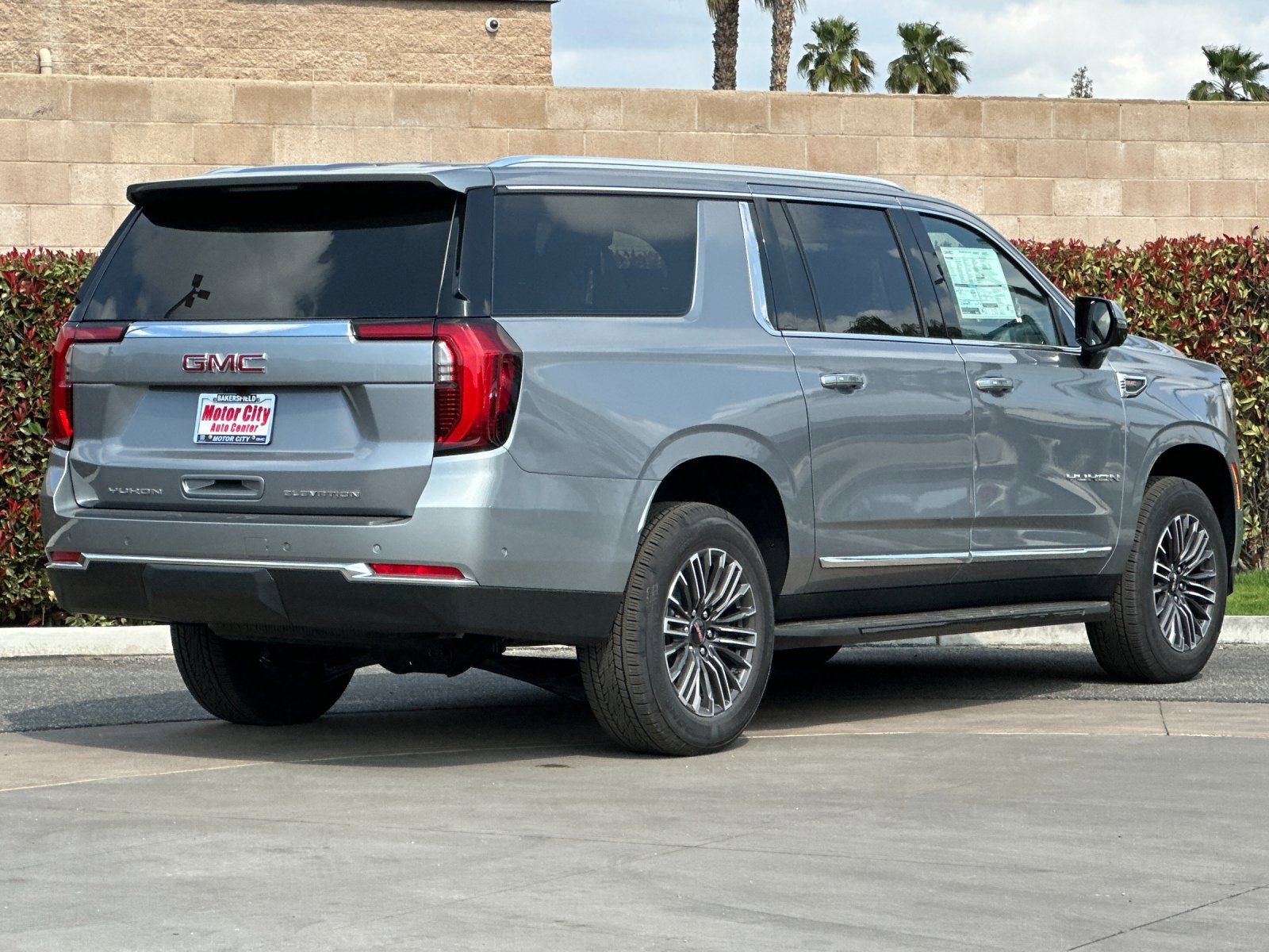 New 2026 GMC Yukon XL Elevation RWD image 4