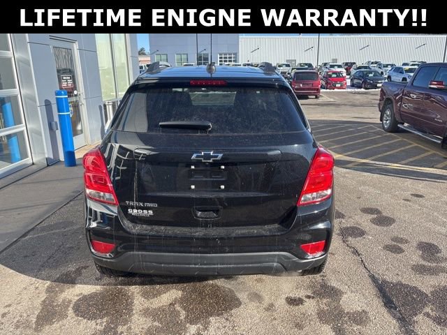 Used 2022 Chevrolet Trax LT w/ Midnight Edition AWD/4WD image 6
