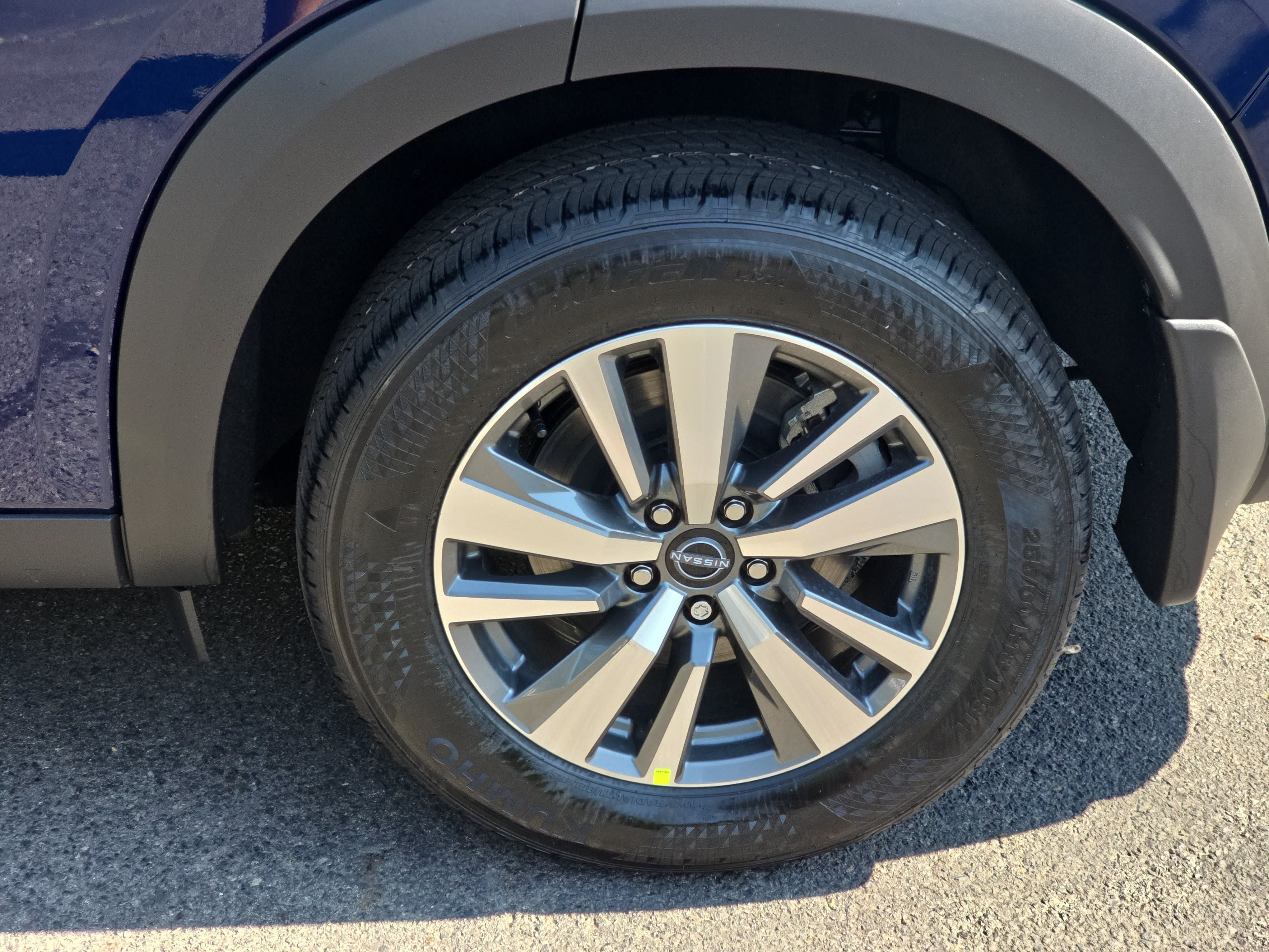 New 2026 Nissan Pathfinder SL AWD/4WD image 32