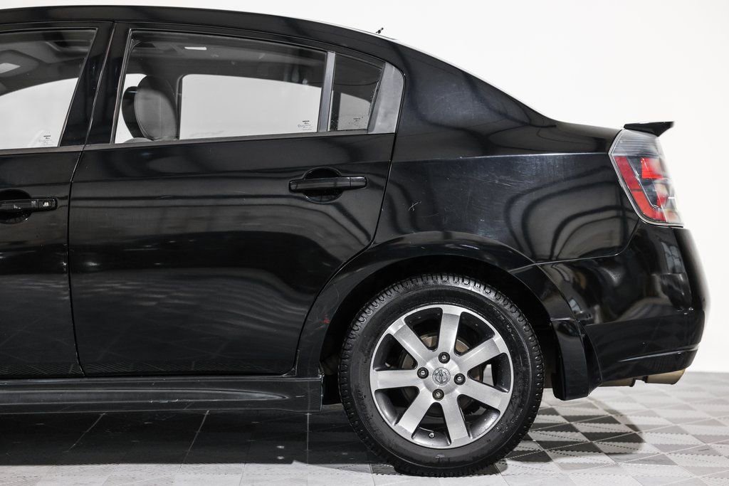 Used 2012 Nissan Sentra 2.0 SR w/ Special Edition Pkg FWD image 14