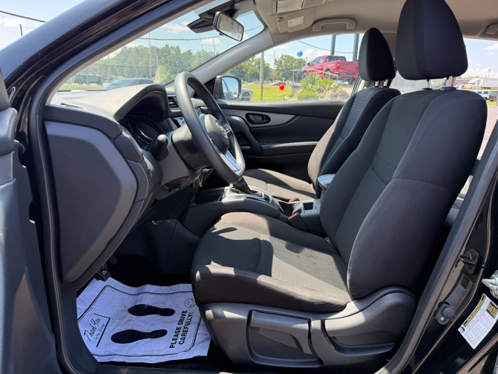 Used 2020 Nissan Rogue Sport S AWD/4WD image 25