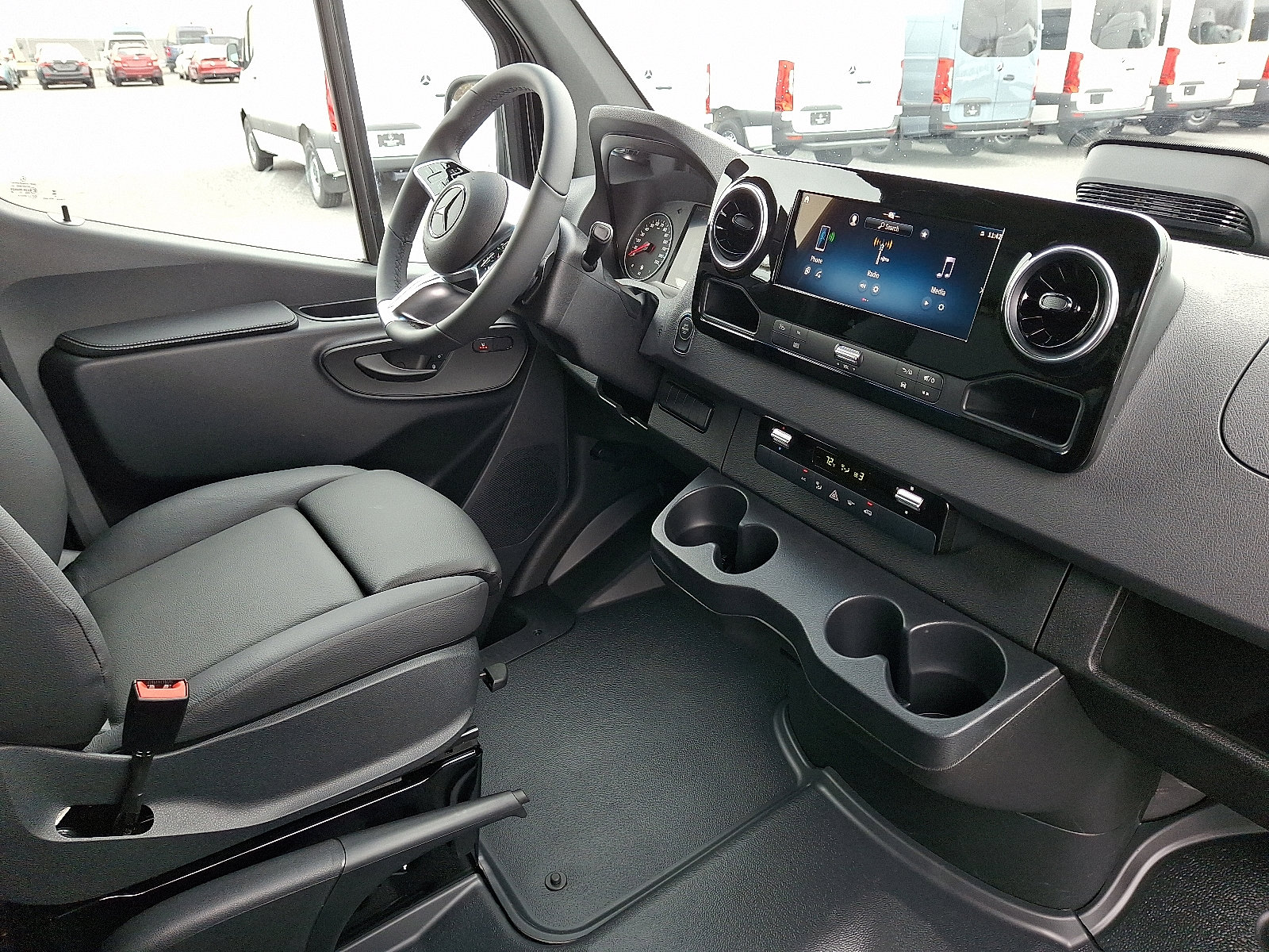 New 2026 Mercedes-Benz Sprinter 2500 image 10