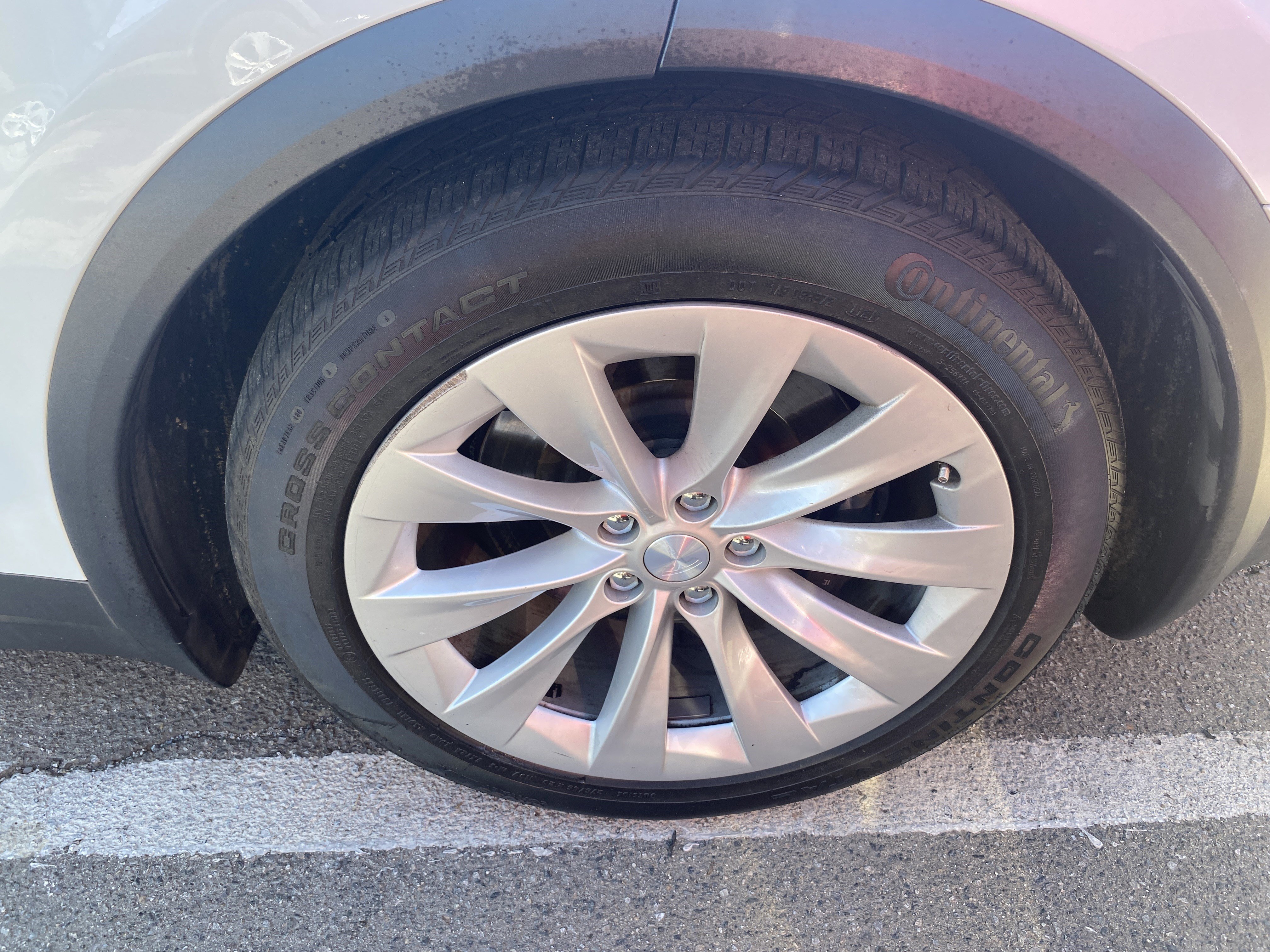 Used 2016 Tesla Model X 70D image 11