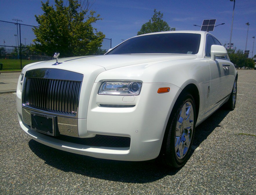 Used 2013 Rolls-Royce Ghost RWD image 39