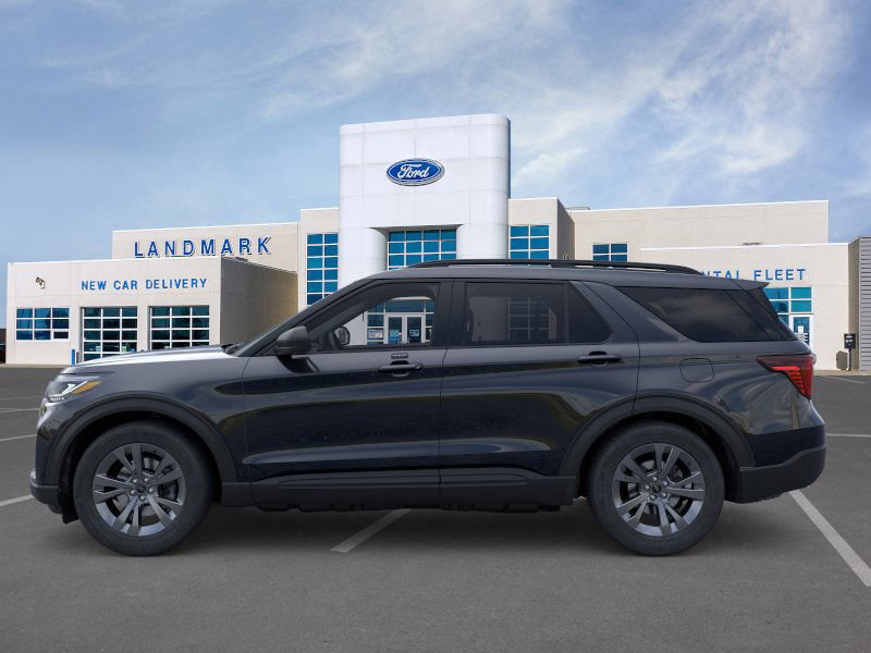 New 2026 Ford Explorer Active image 3