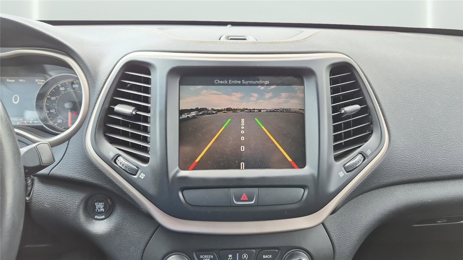 Used 2016 Jeep Cherokee Limited AWD/4WD image 20