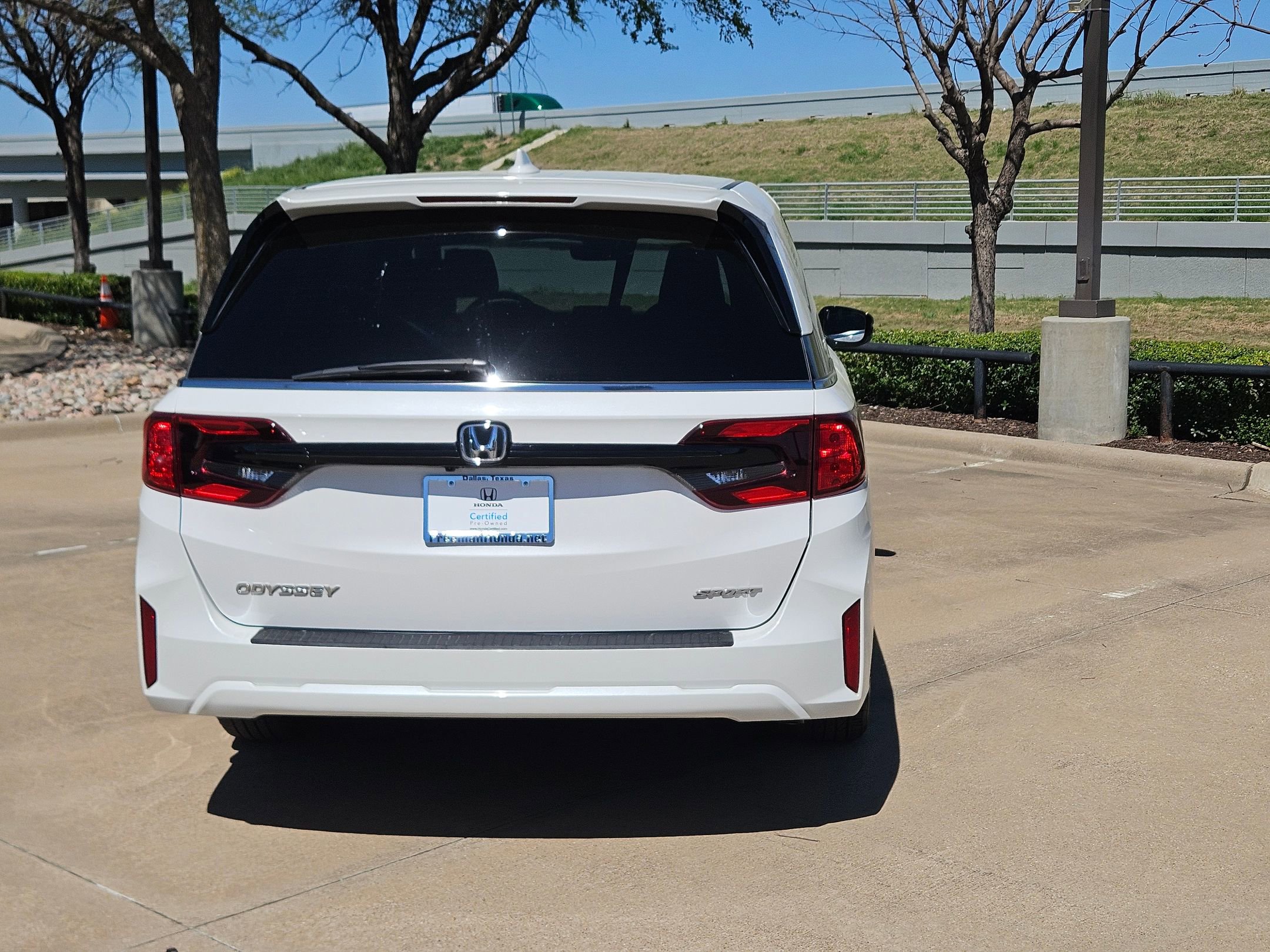 Certified 2025 Honda Odyssey Sport-L image 6