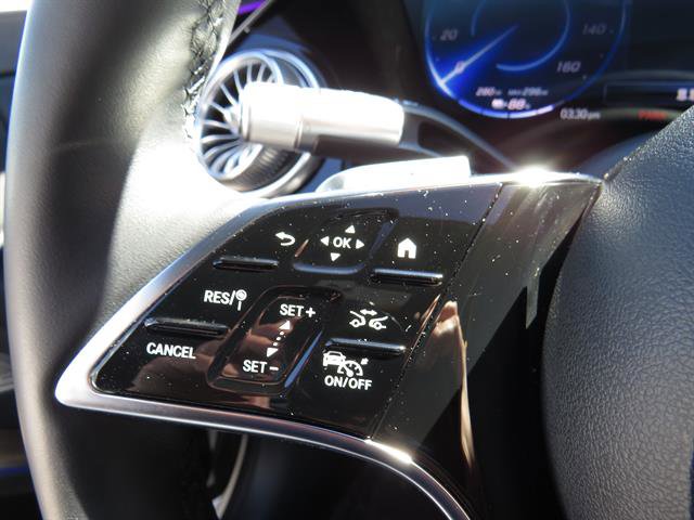 Certified 2023 Mercedes-Benz EQS 580 4MATIC Sedan w/ Exclusive Trim Package image 11