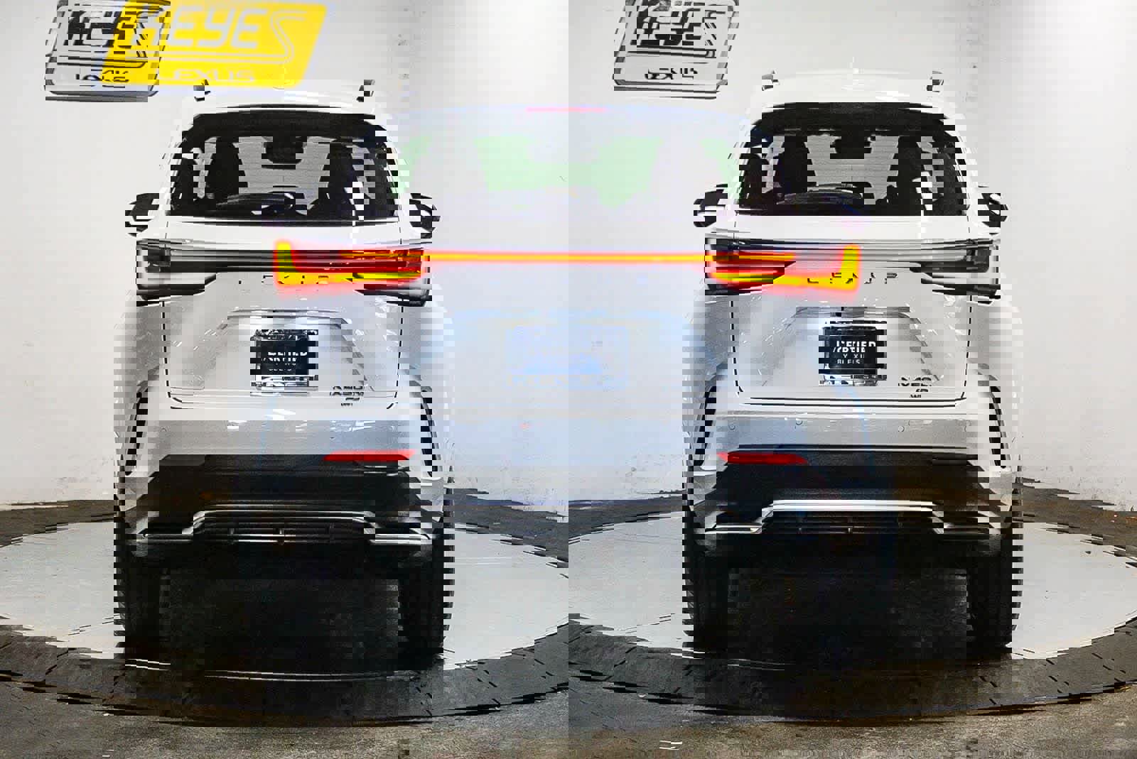 Used 2024 Lexus NX 450h+ F Sport w/ Vision Package image 3