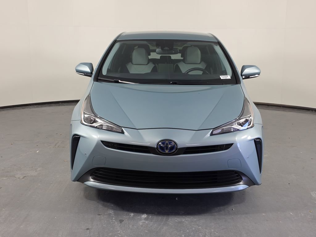 Used 2019 Toyota Prius XLE FWD image 2