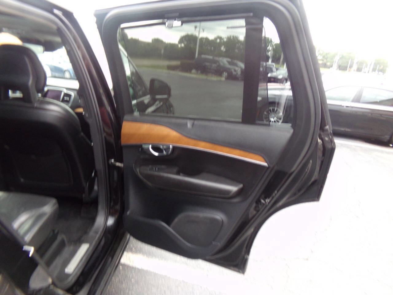 Used 2016 Volvo XC90 T6 Inscription image 31