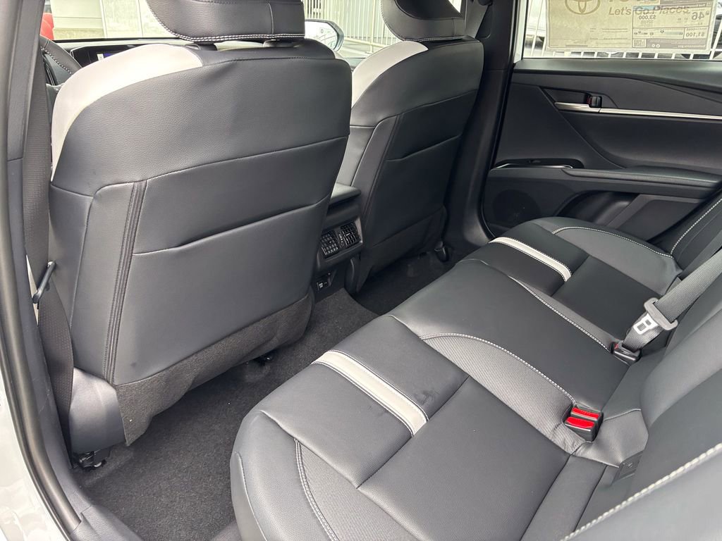 New 2026 Toyota Camry SE image 25