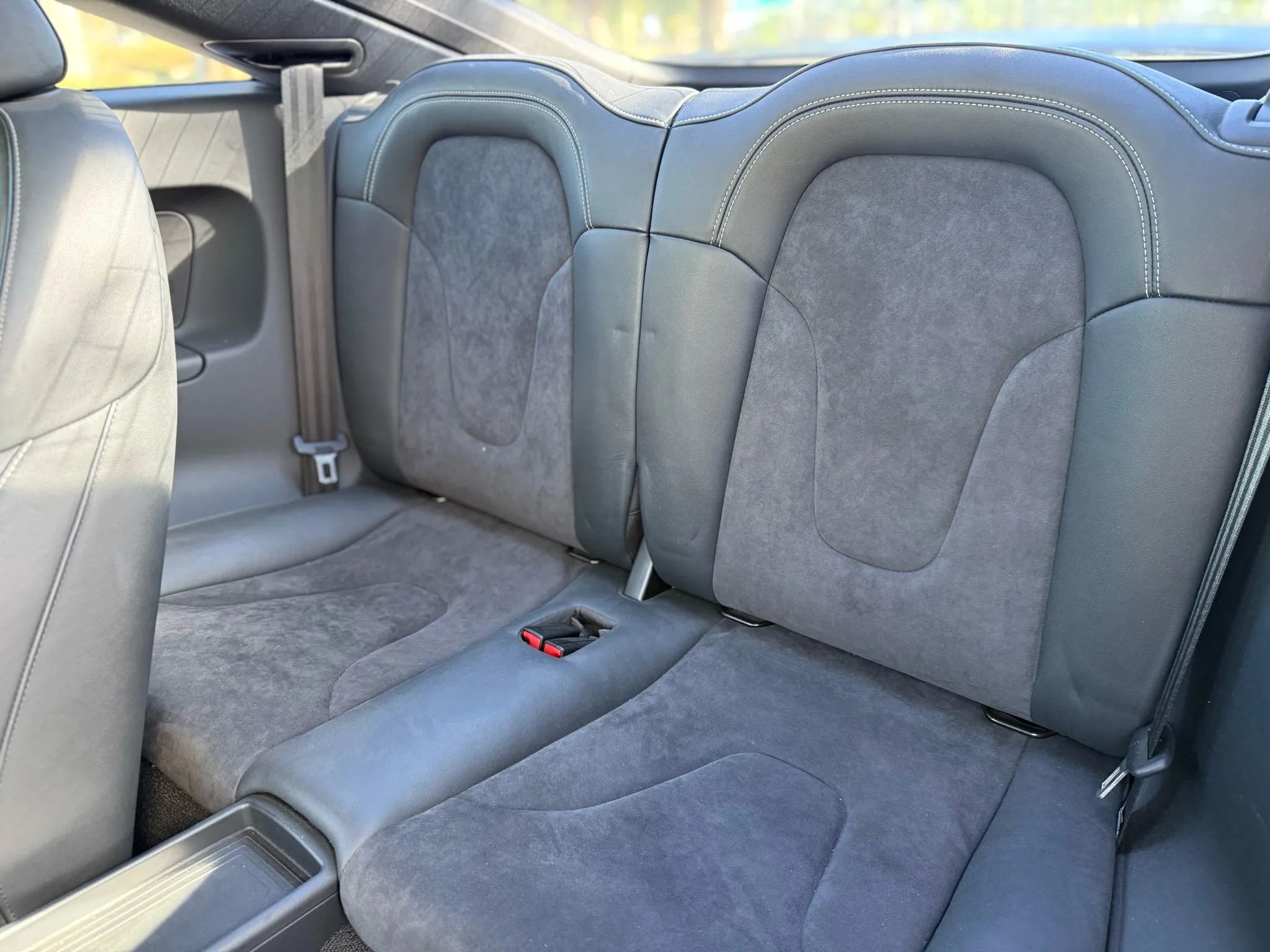 Used 2012 Audi TT RS w/ Tech Pkg image 16