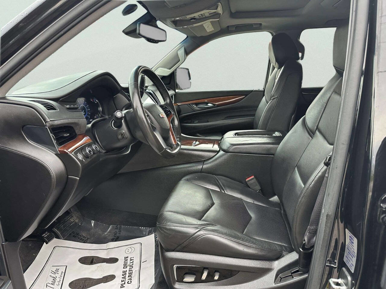 Used 2016 Cadillac Escalade ESV Luxury AWD/4WD image 9