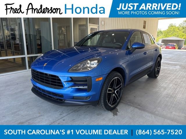 Used 2020 Porsche Macan AWD/4WD image 1
