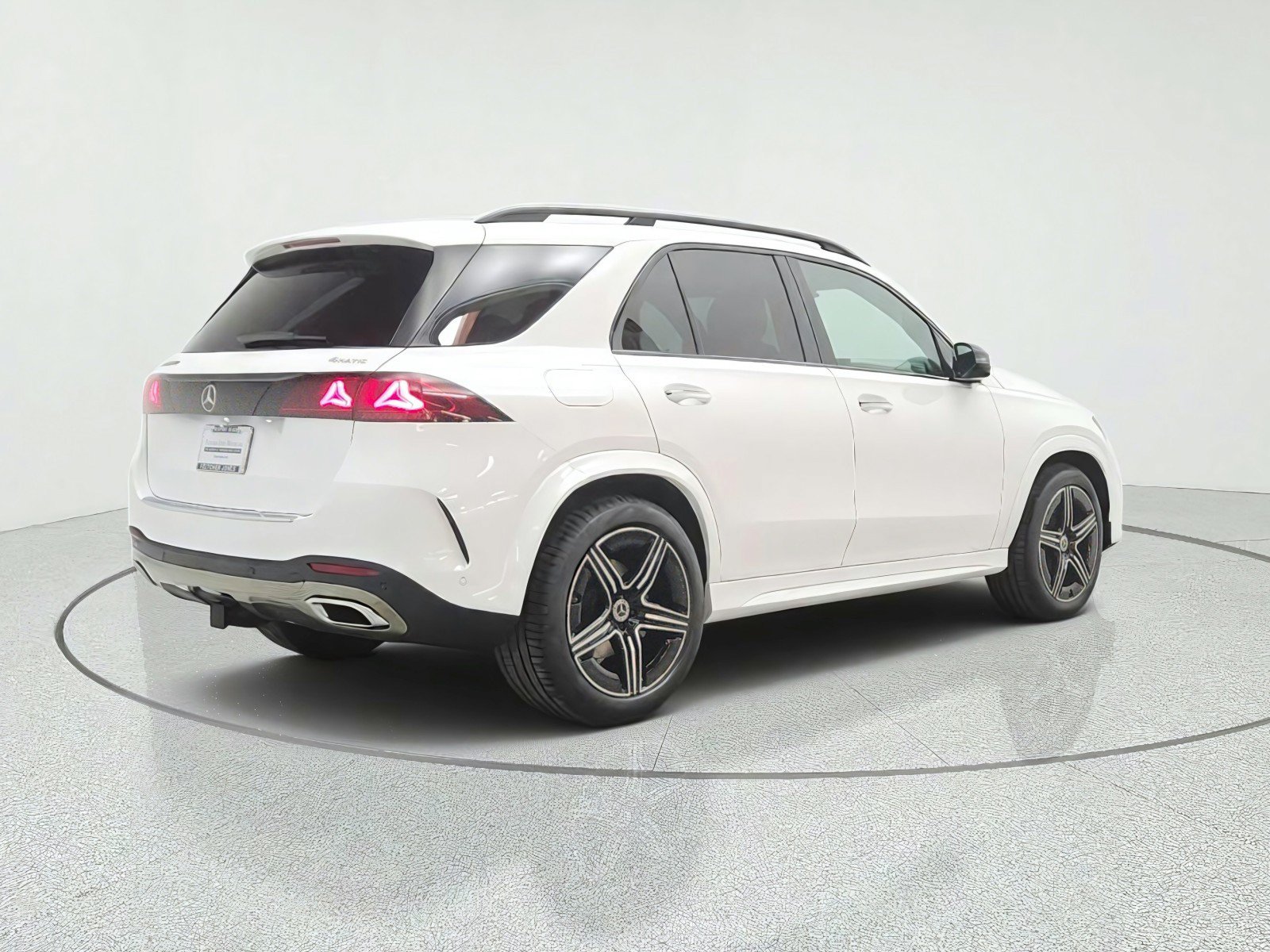 New 2027 Mercedes-Benz GLE 450 4MATIC image 5