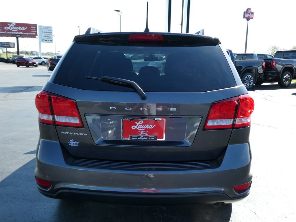 Used 2019 Dodge Journey SE w/ Premium Group FWD image 7