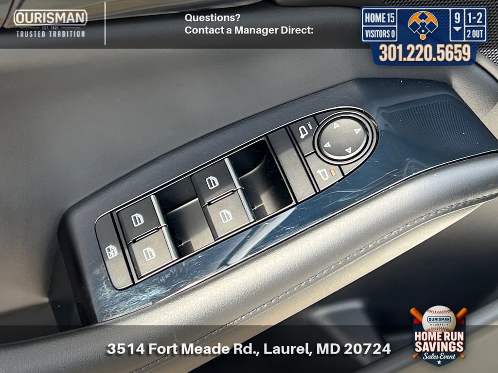 Used 2022 MAZDA MAZDA3 s image 8