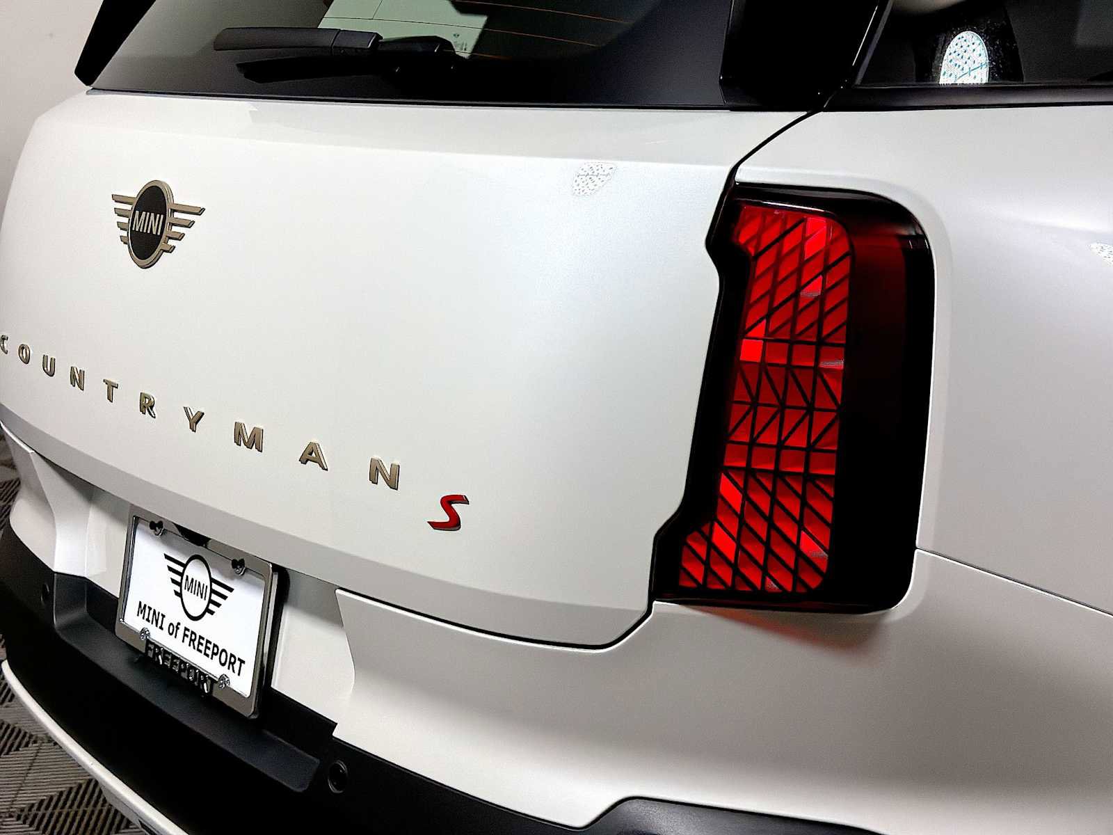 Certified 2025 MINI Cooper Countryman S image 28