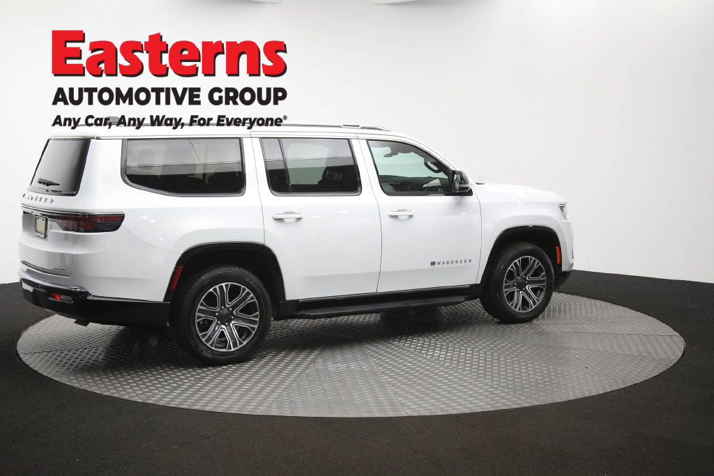 Used 2024 Jeep Wagoneer Series II w/ Flexible Seating Group RWD image 47