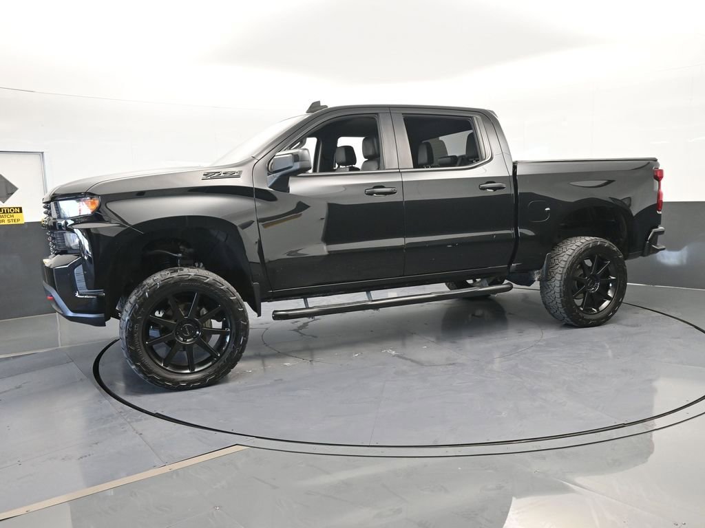Used 2020 Chevrolet Silverado 1500 Custom Trail Boss w/ Custom Convenience Package image 2