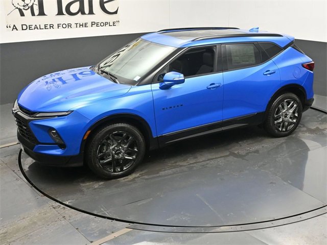 Used 2025 Chevrolet Blazer RS w/ Driver Confidence II Package image 21