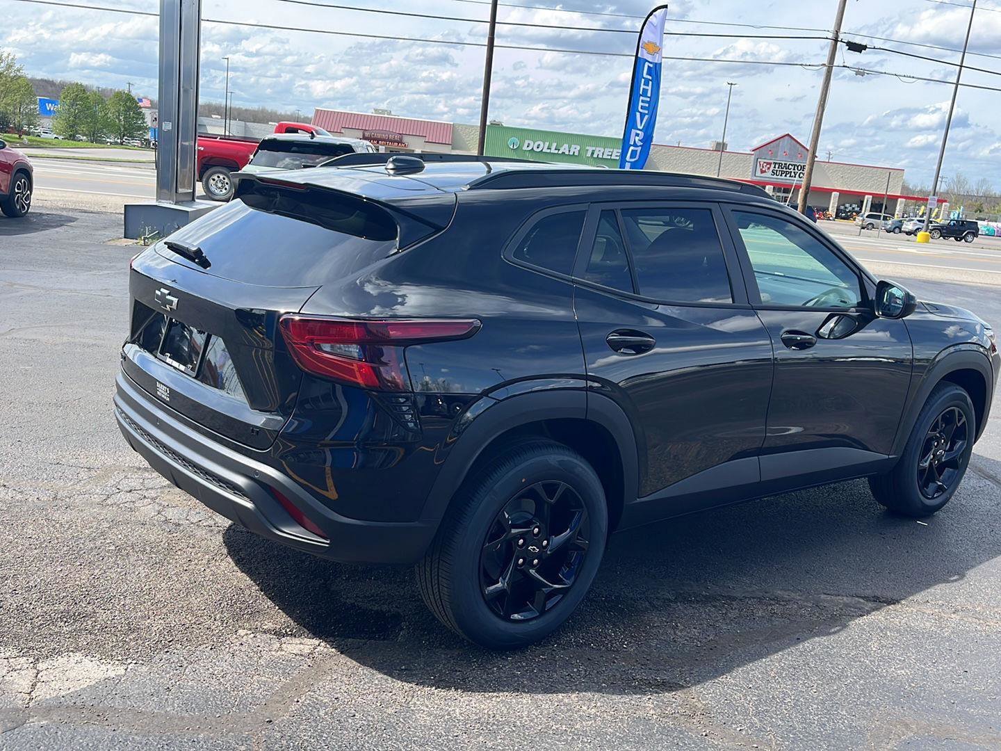 New 2026 Chevrolet Trax LT image 5
