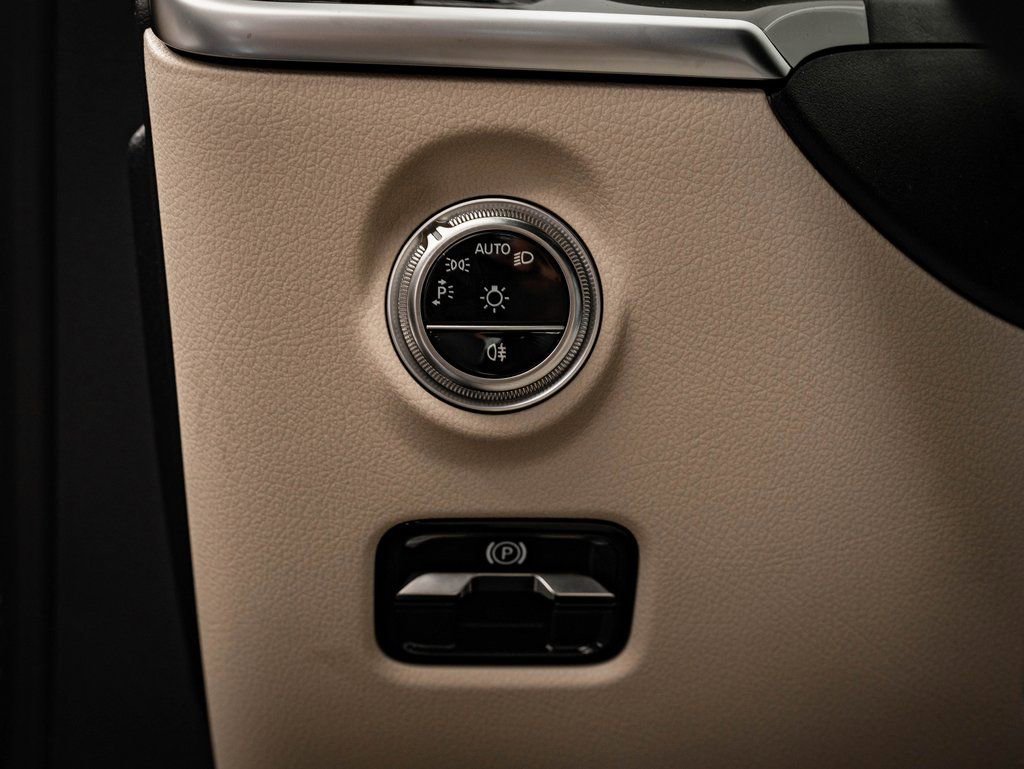 New 2026 Mercedes-Benz C 300 4MATIC Sedan image 44