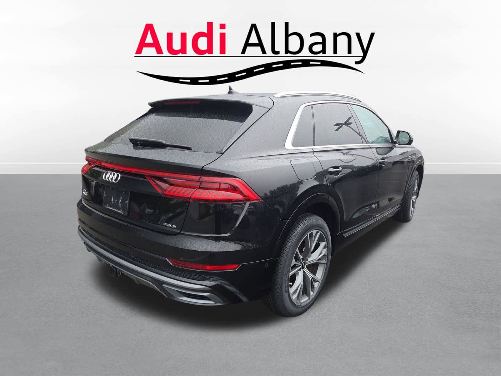 Certified 2023 Audi Q8 Premium Plus w/ Premium Plus Package AWD/4WD image 5