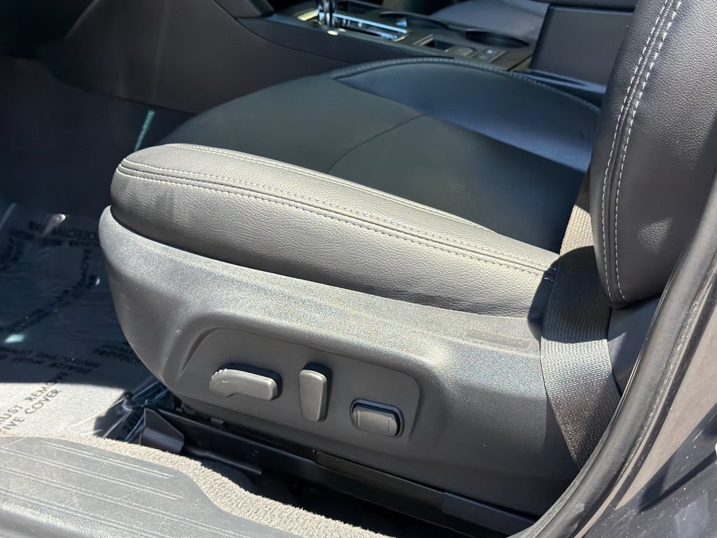 Used 2018 Subaru Outback 2.5i Limited AWD/4WD image 28