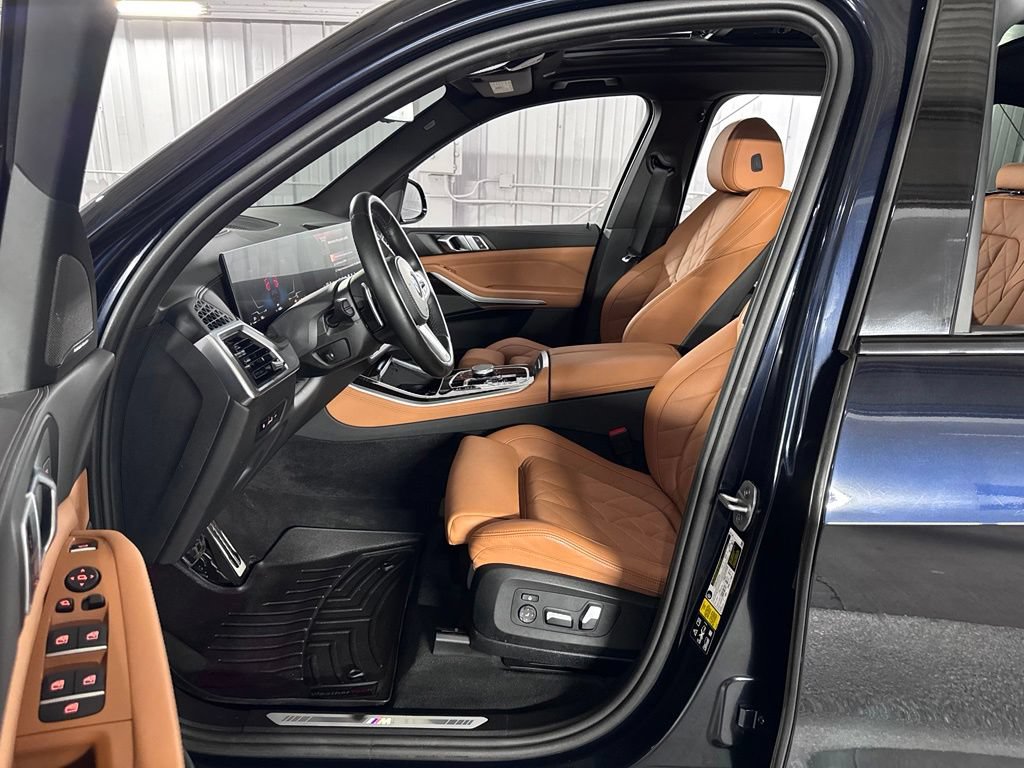 Used 2024 BMW X5 xDrive40i w/ M Sport Package AWD/4WD image 37