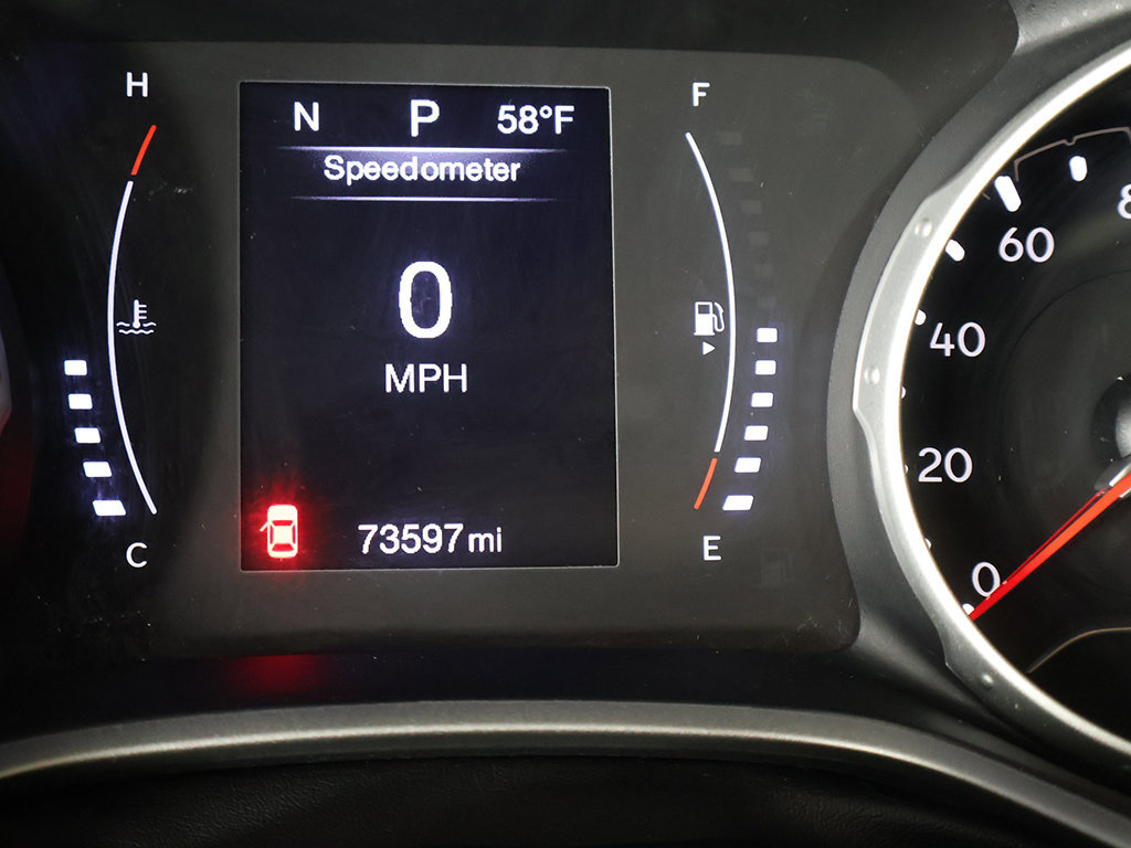 Used 2019 Jeep Compass Latitude w/ Cold Weather Group AWD/4WD image 35