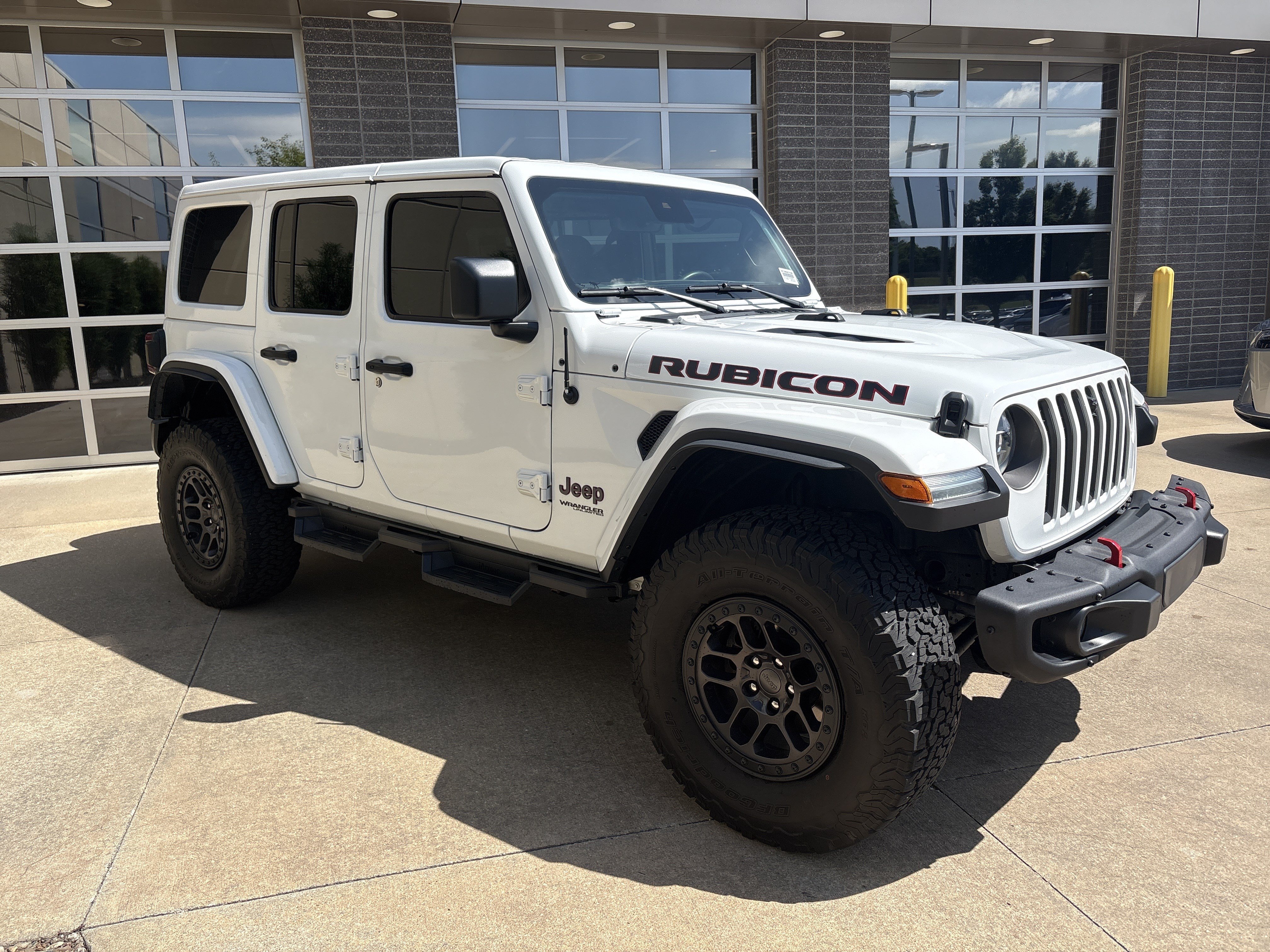 Used 2022 Jeep Wrangler Unlimited Rubicon w/ Xtreme Recon 35" Tire Package AWD/4WD image 20