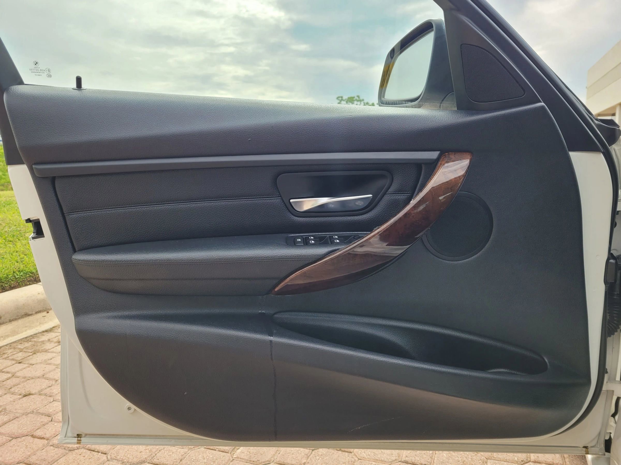 Used 2014 BMW 328i Sedan RWD image 14