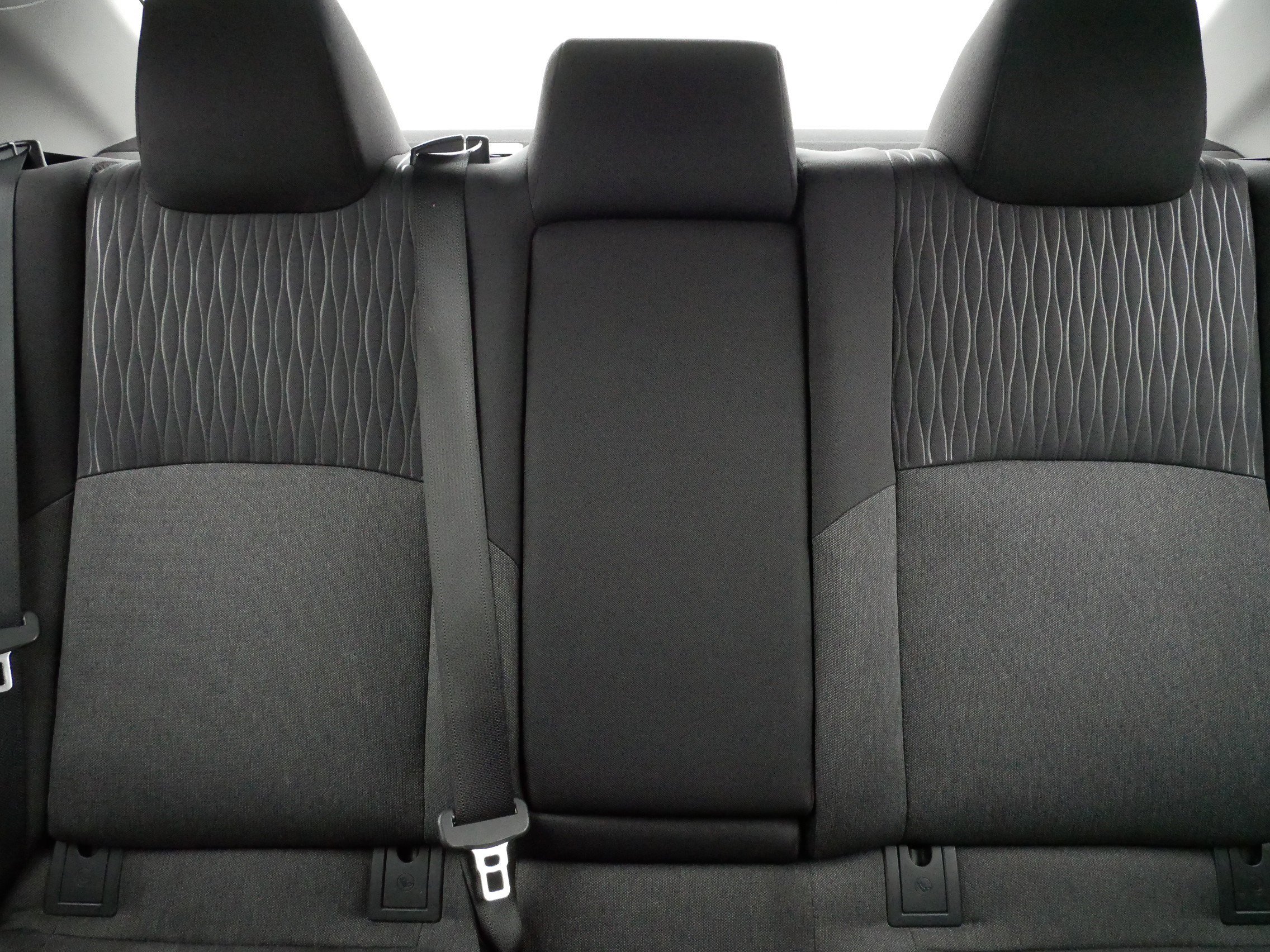 Used 2025 Toyota Camry LE FWD image 10