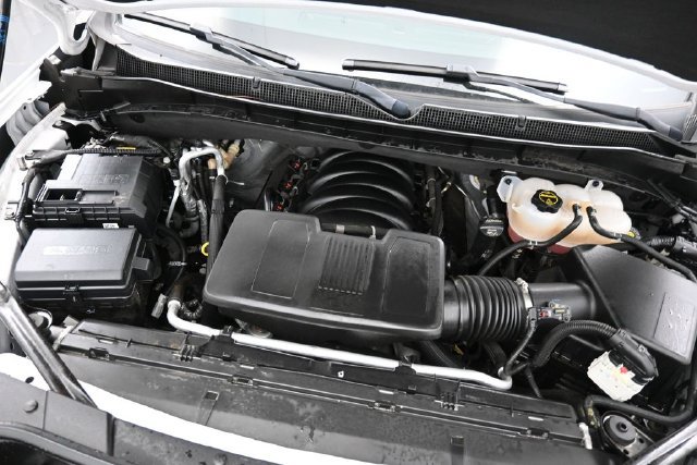 Used 2024 Chevrolet Suburban RST w/ Luxury Package AWD/4WD image 38