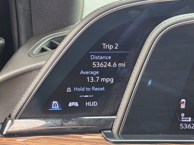Used 2023 Cadillac Escalade Premium Luxury image 46