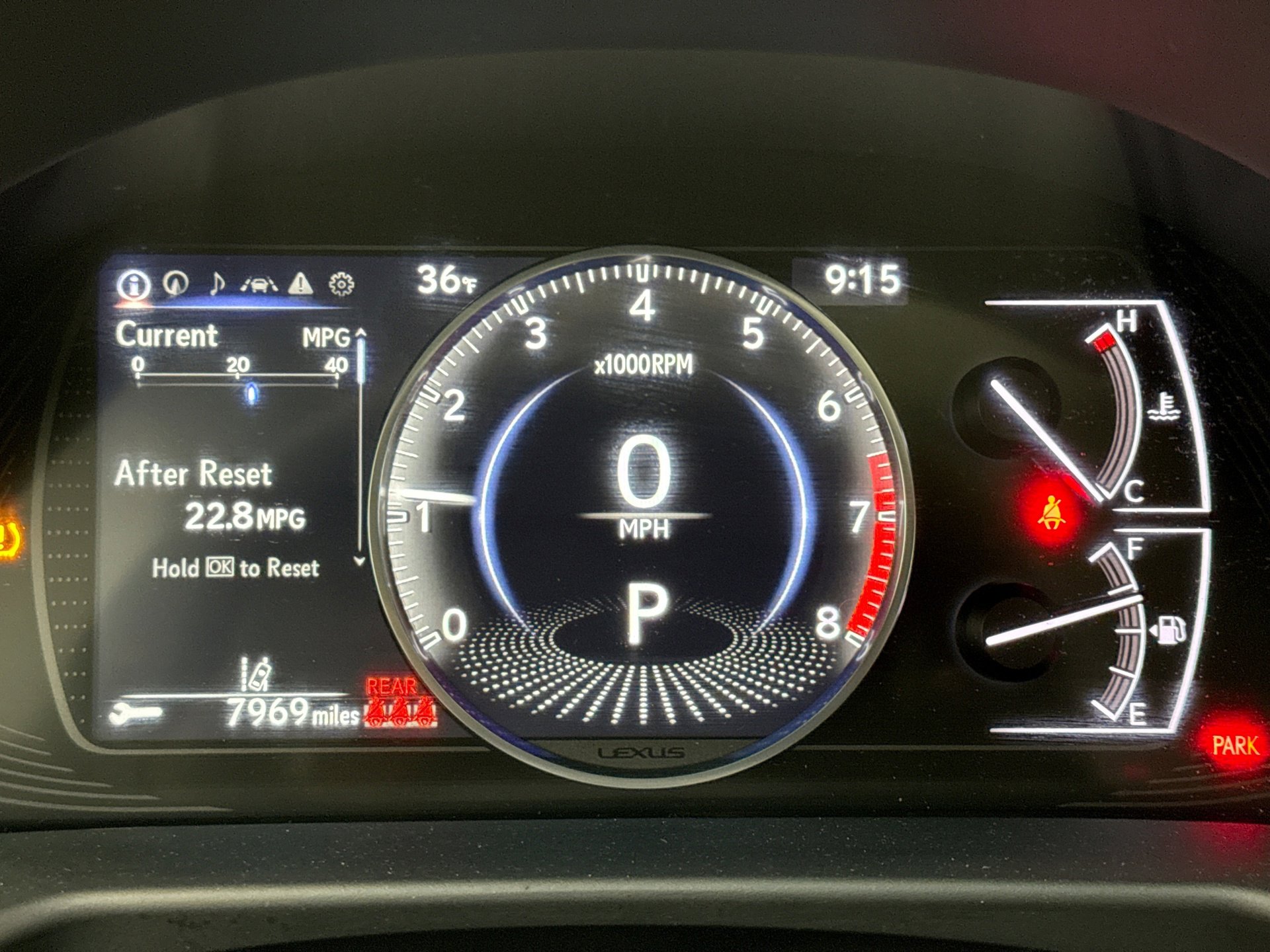 Used 2024 Lexus ES 350 w/ Luxury Package image 13