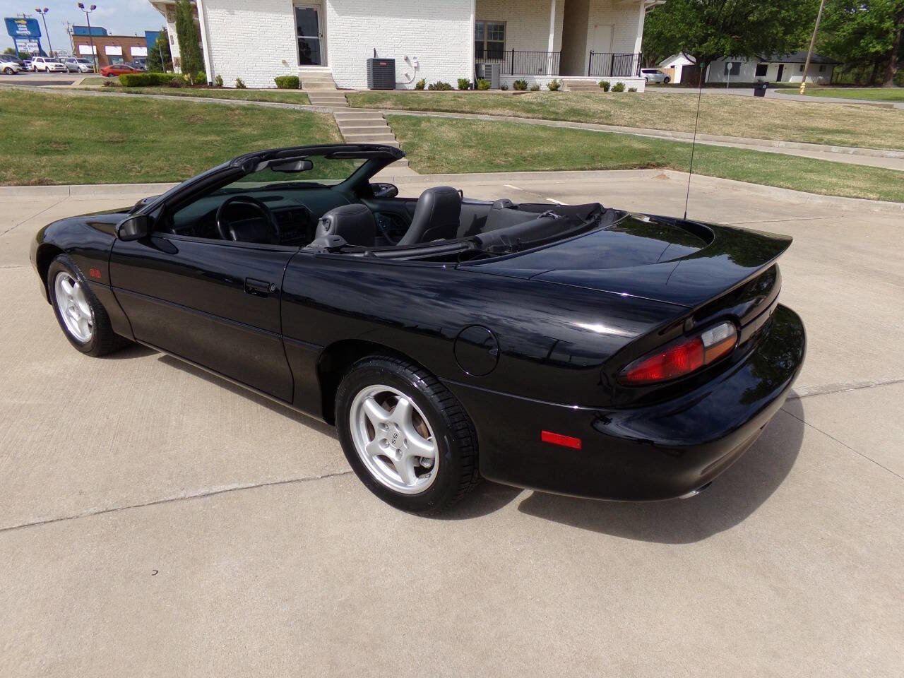 Used 1997 Chevrolet Camaro SS w/ SS Alteration Pkg image 29