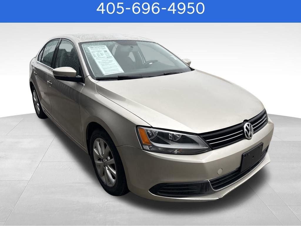 Used 2014 Volkswagen Jetta SE image 3