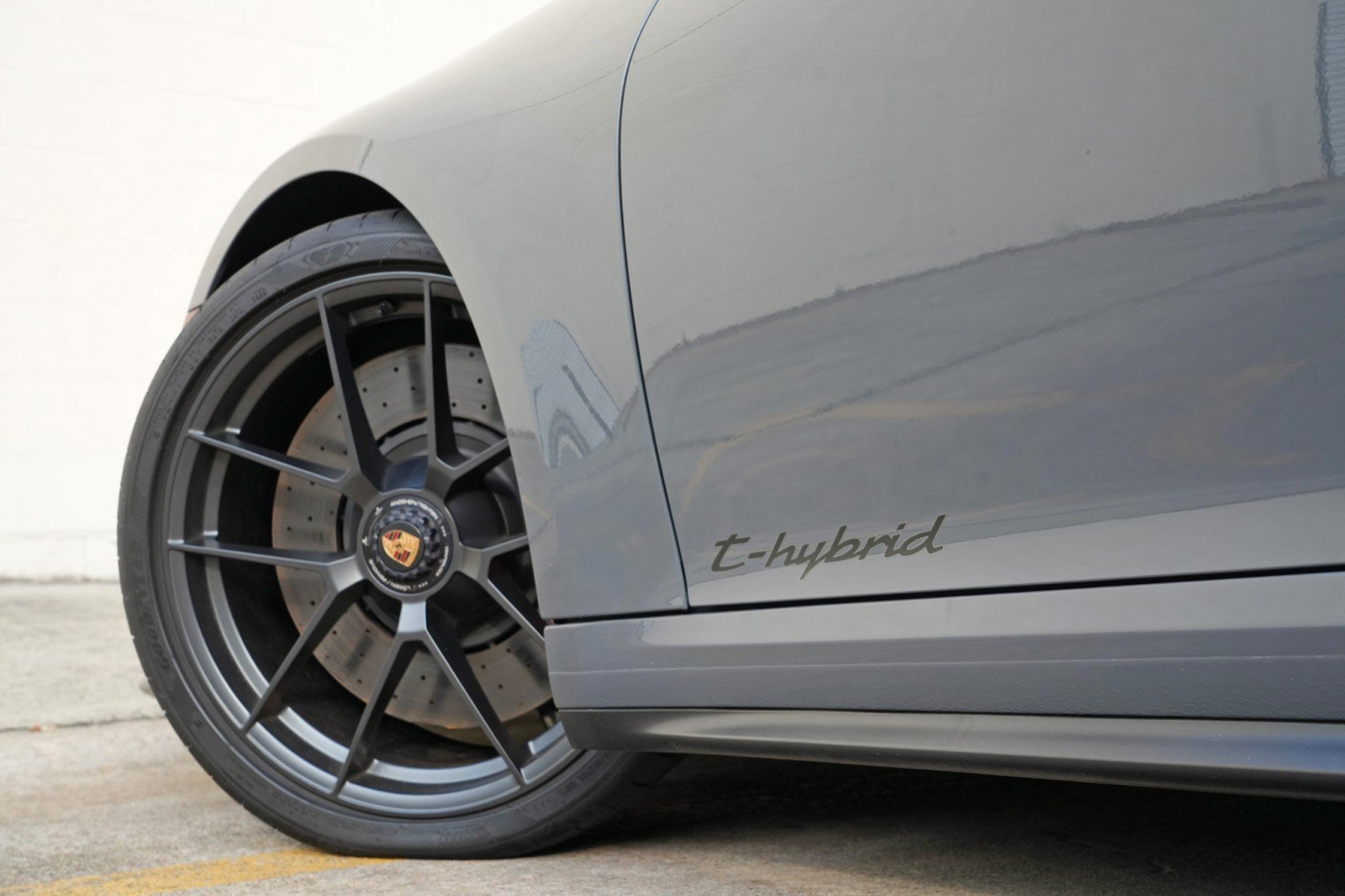Used 2025 Porsche 911 GTS image 57