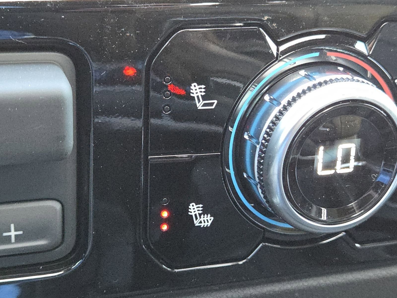 New 2026 GMC Sierra 1500 Elevation w/ Elevation Premium Package image 14