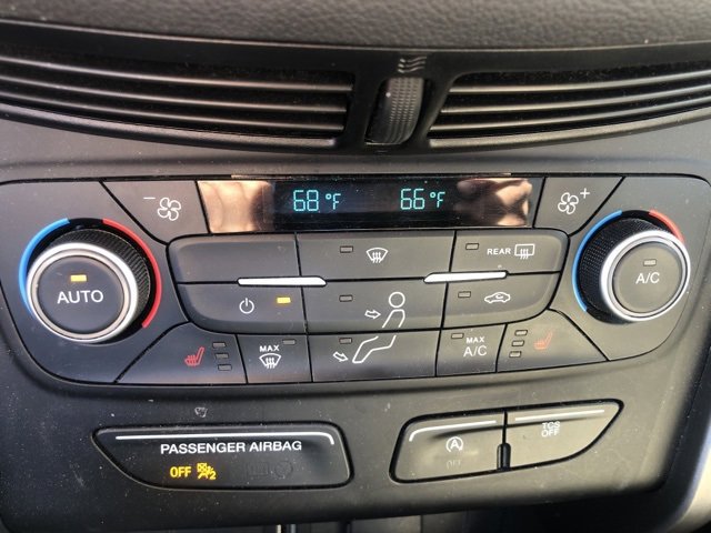 Used 2018 Ford Escape SEL image 11